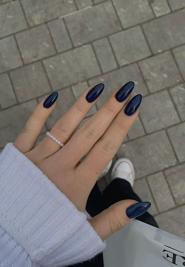 NAILSOFTHEDAY High Pigment gel polish, BLUEBERRY 10 ml