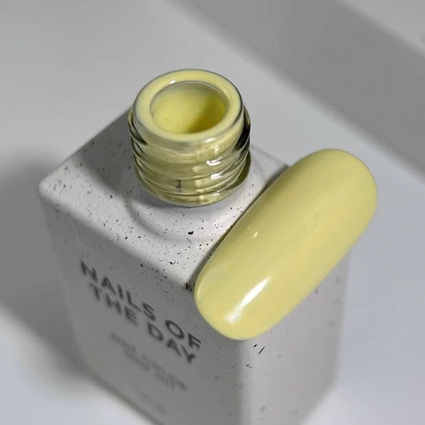 NAILSOFTHEDAY High Pigment gel polish, Yellow Butter, 10ml