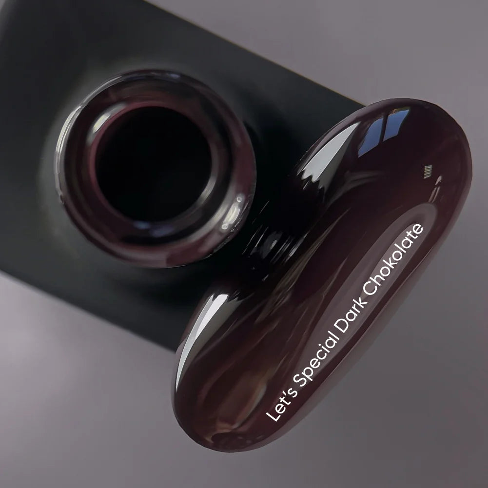 NAILSOFTHEDAY High Pigment gel polish, DARK CHOCOLATE 10 ml
