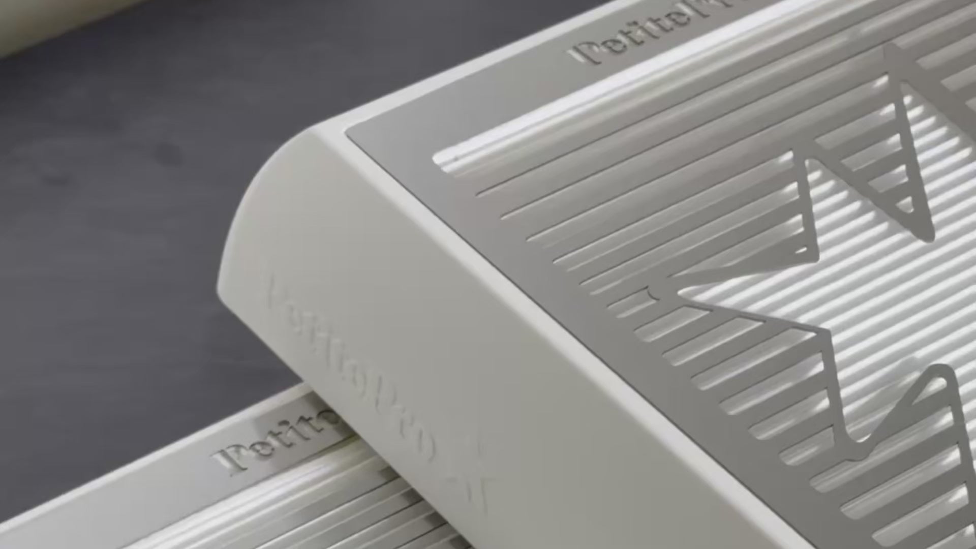 SheMax PetitePro Dust Collector - White (NEW!)